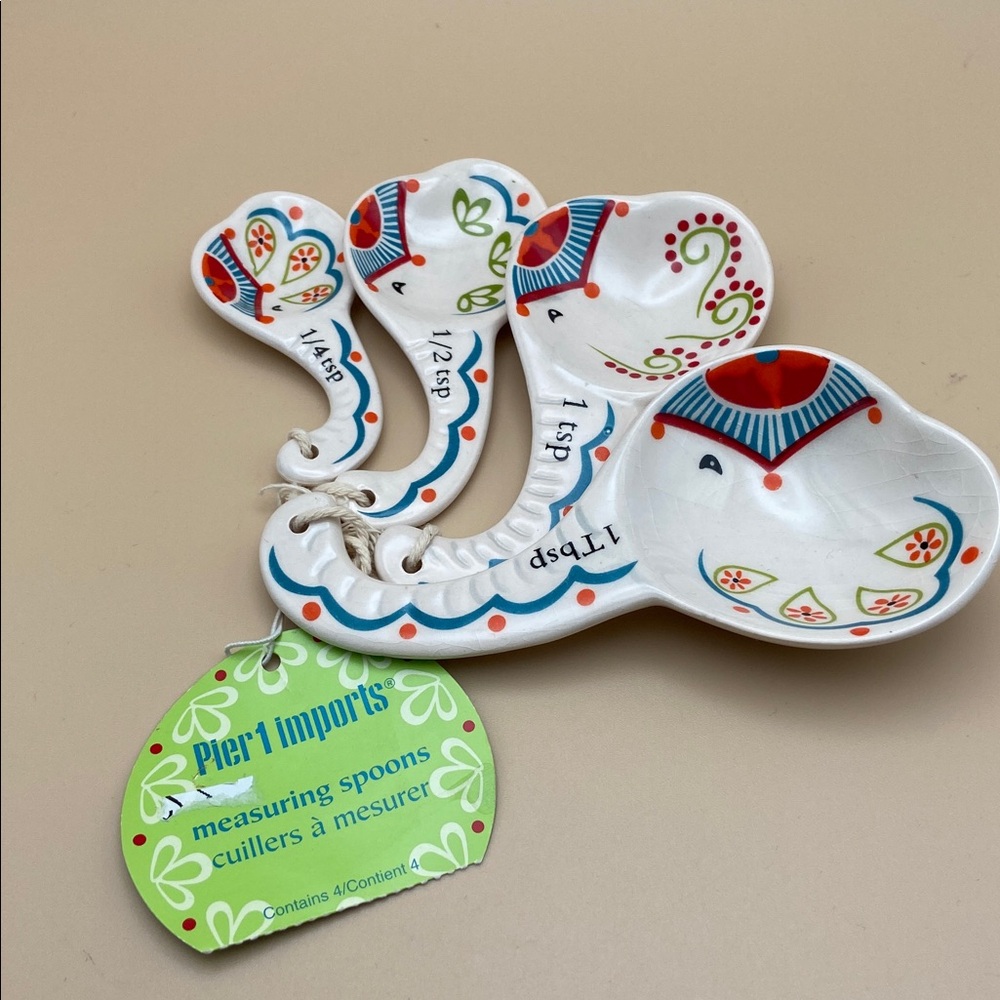 Pier 1 Imports Elephant Measuring Spoons